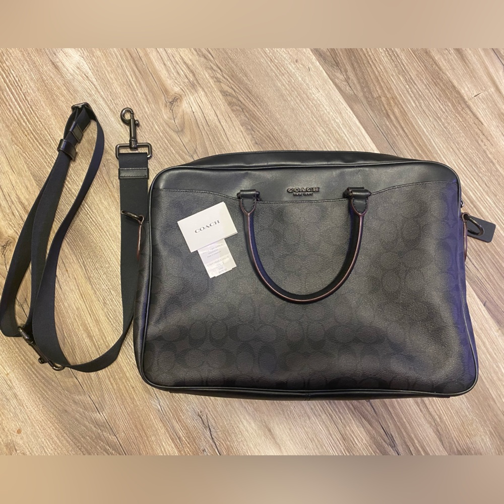 Coach Signature C design laptop bag. Barely used!